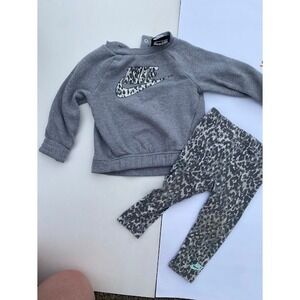 Nike Baby Girls Gray Leopard Print Sweatshirt and Leggings 2-Piece Set 12M